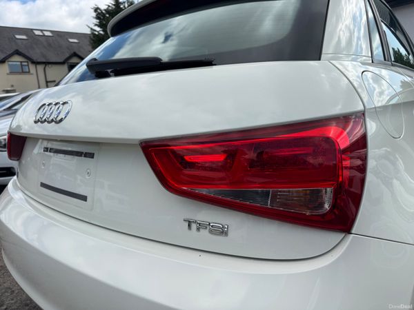 AUDI A1 S-Line 1.4L Tfsi Auto 66000KM 2013 2 Keys 393398397