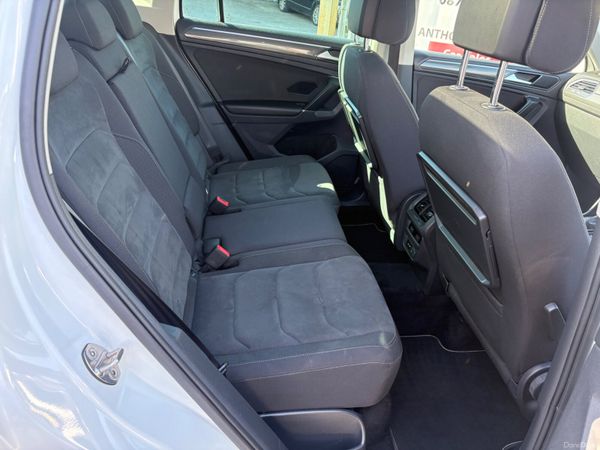 2018 Volkswagen Tiguan R-Line DSG 393454341
