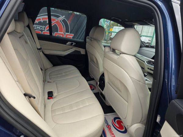 2022 BMW X5 xDrive45e M Sport Plug-in Hybrid 393467649