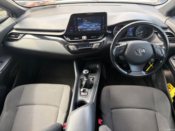2017 TOYOTA CHR 1.2 PETROL LUNA 393472993