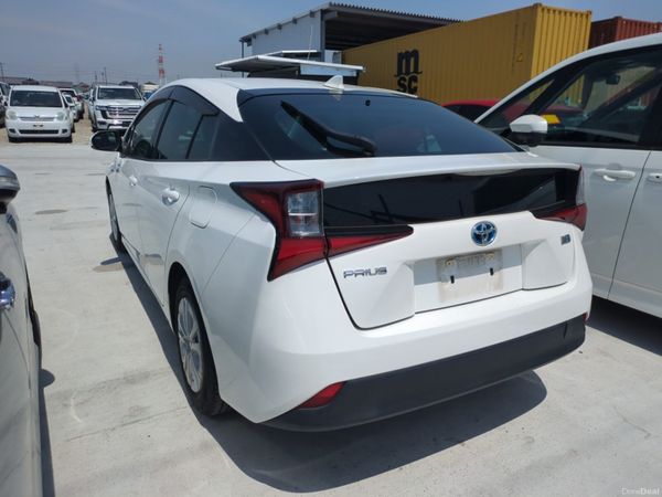2019 TOYOTA PRIUS 1.8HYBRID 393499989