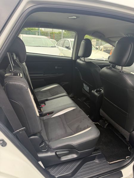 Toyota Prius GR Hybrid Automatic 393403579
