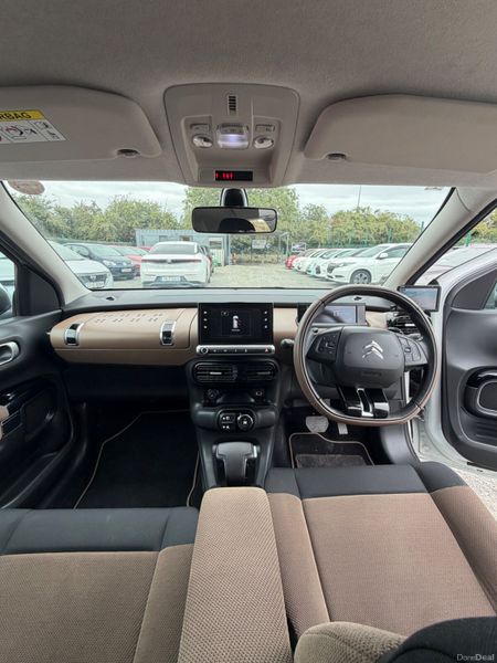 2017 Citroën C4 Cactus  | Automatic 1.2L Petrol 393415821