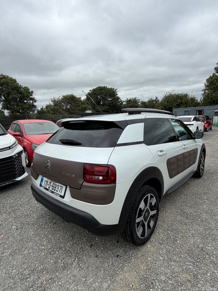 2017 Citroën C4 Cactus  | Automatic 1.2L Petrol 393415825