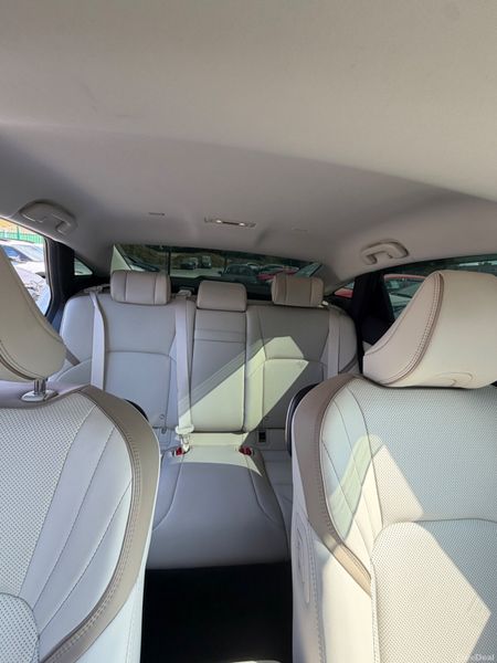 2024 Toyota Crown 2.5 Petrol Hybrid Luxury Saloon 393417739