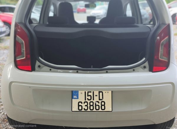 Volkswagen up! 2015 393420659