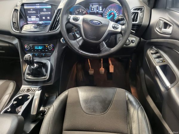 162 FORD KUGA 2.0TDCI TITANIUM = HIGH SPEC = 393426347