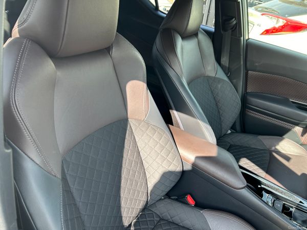 Toyota C-HR 2019, 1.8 HYBRID AUTO LOW KM HIGH SPEC 393551473