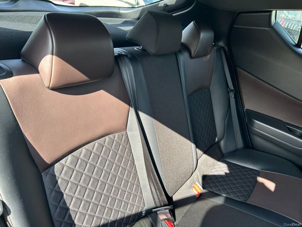 Toyota C-HR 2019, 1.8 HYBRID AUTO LOW KM HIGH SPEC 393551479