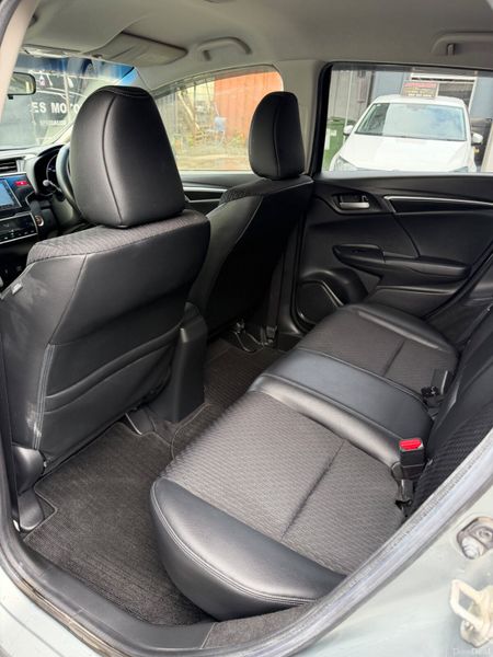 Honda Fit 2015 393552565