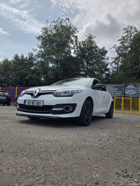 Pearl White Low Mileage Renault Megane 393558175