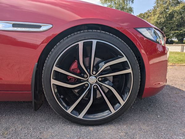 Jaguar XE 2015 AUTO NEW NCT / LOW KMS 393559829