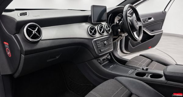 2016 Mercedes GLA 180 1.6l Petrol Auto 393562837