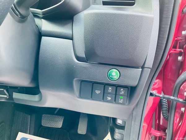 Honda Fit 2018 (ATM) Low Mileage 393578817