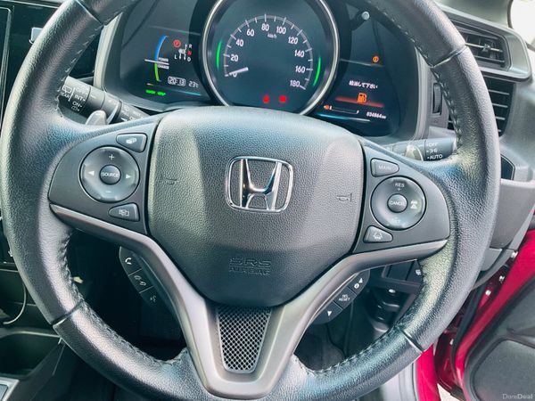 2018 Honda Fit 1.5  Auto Hybrid , (21K Miles only) 393579851