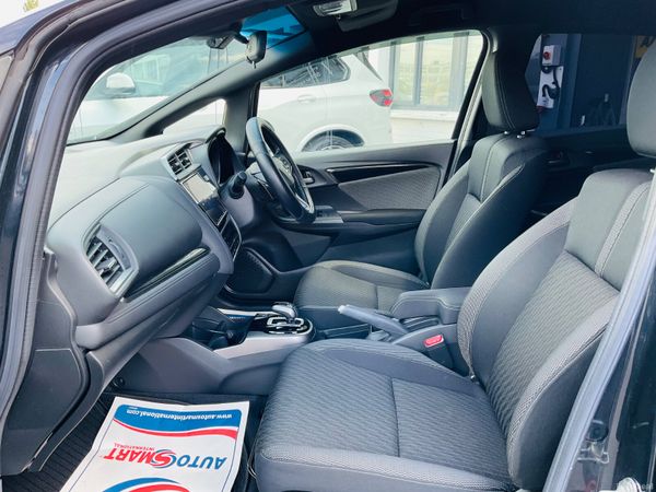2019 HONDA Fit  Auto,  47K miles,Car Play 393582971