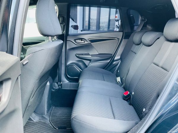 2019 HONDA Fit  Auto,  47K miles,Car Play 393582973