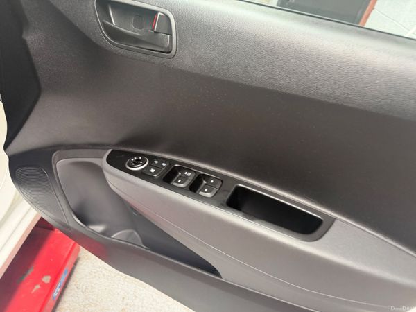 2018 HYUNDAI i10        NEW NCT 2028 ! 393524571