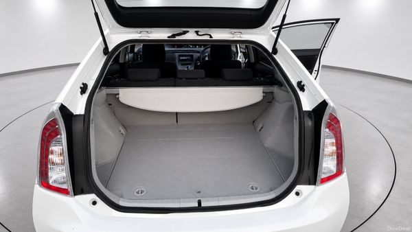 Toyota Prius 1.8L Hybrid | Auto | Self-Charing 393645583