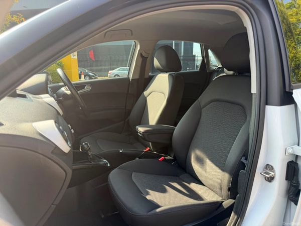 Audi A1 1.4 TFSi SLINE DSG 393646633