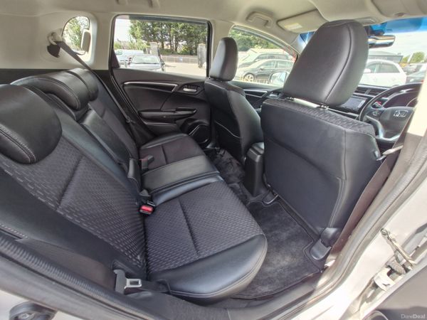 2015 Honda Fit 1.5L Hybrid Low Miles Fresh NCT 393649051