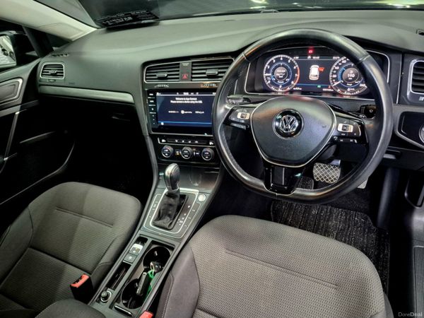 🔥VW Golf Mk7.5 Comfortline 🔥 393650489