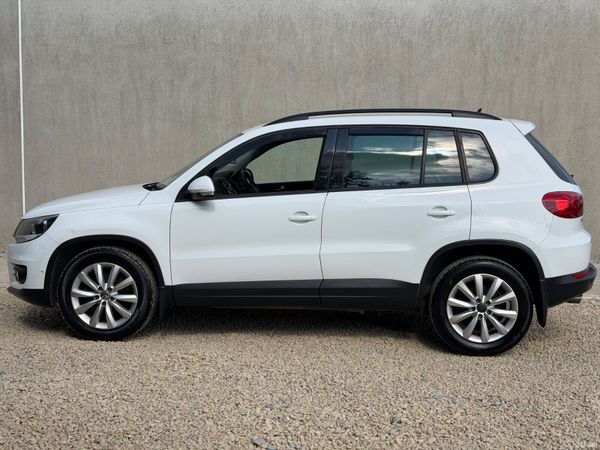 Vw Tiguan Life 141 2.0 TDI 393650435