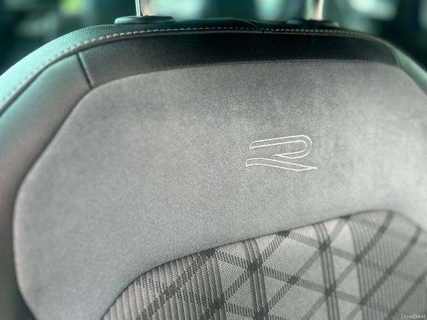 Volkswagen Tiguan R line 393662749