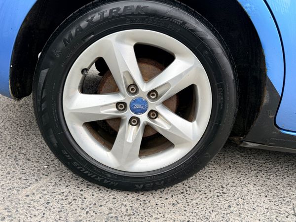 Ford Focus 1.6TDCI NCT 393670687