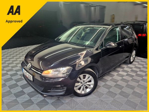 🚗 Volkswagen Golf  – Only 75000km! 🚗 393608607