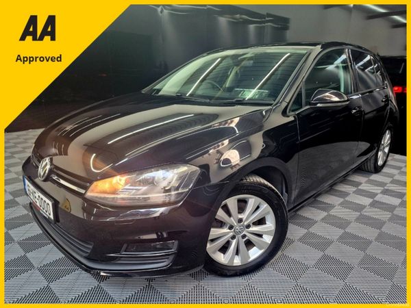 🚗 Volkswagen Golf  – Only 75000km! 🚗 393608613