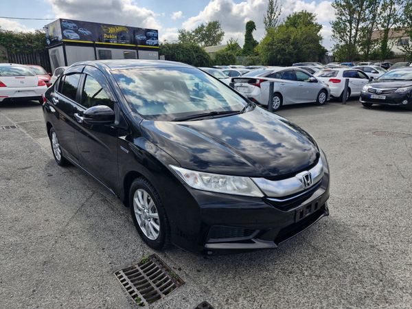 2015 Honda Grace 1.5L Hybrid Automatic Fresh NCT 393613815