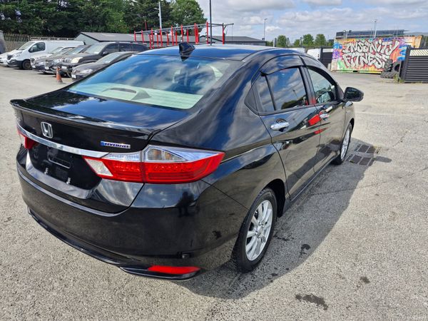 2015 Honda Grace 1.5L Hybrid Automatic Fresh NCT 393613819