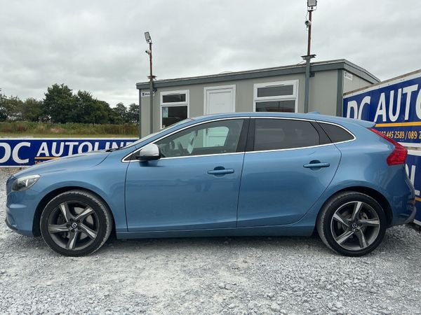 2016 VOLVO V40 AUTOMATIC R DESIGN LOW KMS 393622501