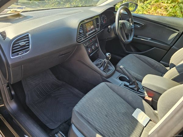 SEAT Leon 2014 1.6TDI 393635009