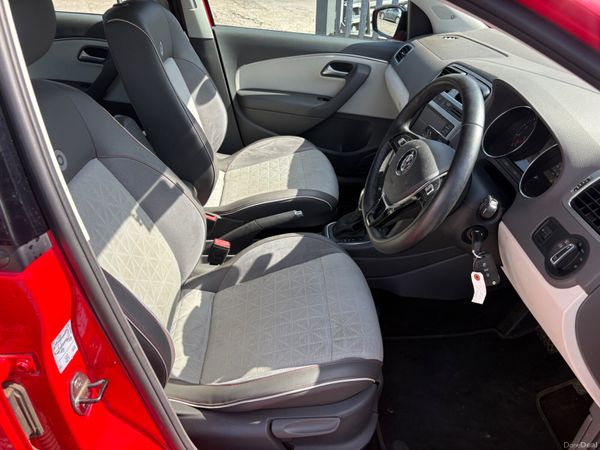 Volkswagen polo Beats 1.2 Automatic 393636763