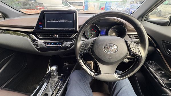 Toyota C-HR 1.8 Hybrid Petrol 2017 393748793