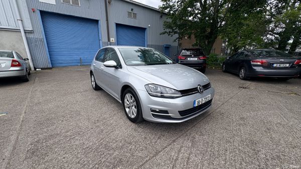 Volkswagen Golf 1.2TSI Auto 2016 393748861