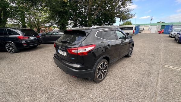 Nissan Qashqai 1.5 Diesel 2015 393749609