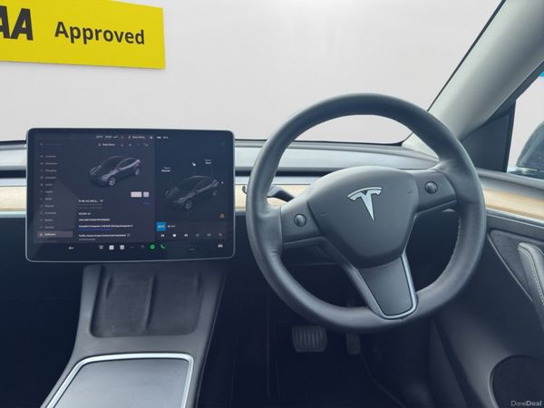 Tesla Model Y AWD Dual Motor Long Range 393762133