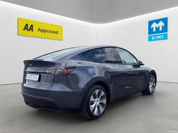 Tesla Model Y AWD Dual Motor Long Range 393762139