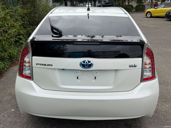 Toyota Prius Self Charging Hybrid 393767461