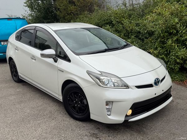 Toyota Prius Self Charging Hybrid 393767521