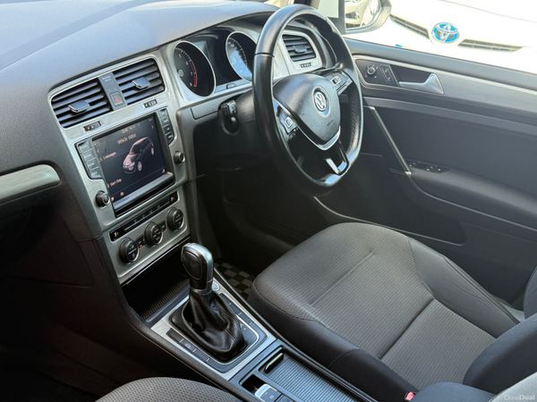 2017 Volkswagen Golf 1.2 TSI Automatic 393774645