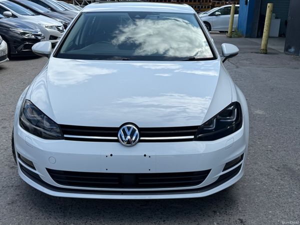 2017 Volkswagen Golf 1.2 TSI Automatic 393774629