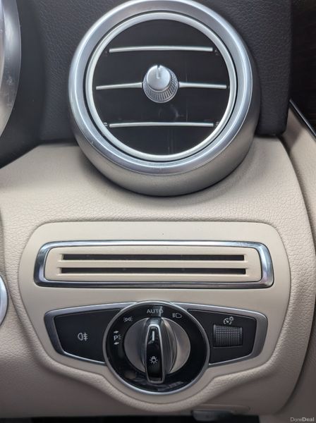 Mercedes-Benz C-Class Advantgarde/ Auto/2017 393782261