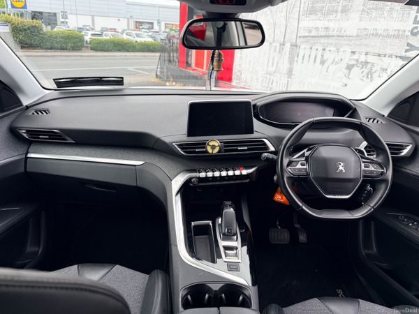 Peugeot 3008 1.2 Petrol AUTO LOW KMS 393784615