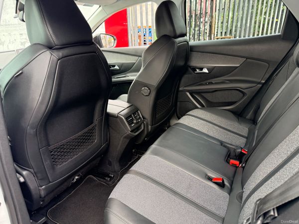 Peugeot 3008 1.2 Petrol AUTO LOW KMS 393784629