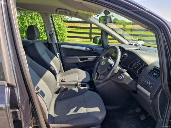 Vauxhall Zafira 2013 393717015