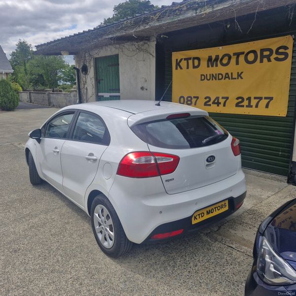 Kia Rio 2014 393718281